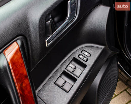 Черный Тойота Хайлендер, объемом двигателя 3.46 л и пробегом 316 тыс. км за 16300 $, фото 40 на Automoto.ua