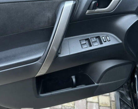 Чорний Тойота Хайлендер, об'ємом двигуна 3.46 л та пробігом 177 тис. км за 17500 $, фото 66 на Automoto.ua