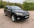 Черный Тойота Хайлендер, объемом двигателя 3.46 л и пробегом 275 тыс. км за 15700 $, фото 1 на Automoto.ua