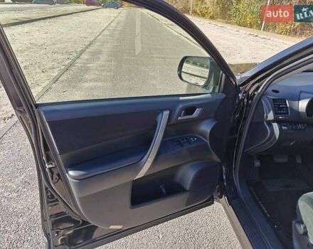 Черный Тойота Хайлендер, объемом двигателя 3.46 л и пробегом 188 тыс. км за 18000 $, фото 25 на Automoto.ua