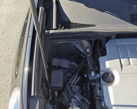 Черный Тойота Хайлендер, объемом двигателя 3.46 л и пробегом 188 тыс. км за 18000 $, фото 2 на Automoto.ua