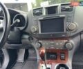 Чорний Тойота Хайлендер, об'ємом двигуна 3.46 л та пробігом 214 тис. км за 19000 $, фото 35 на Automoto.ua