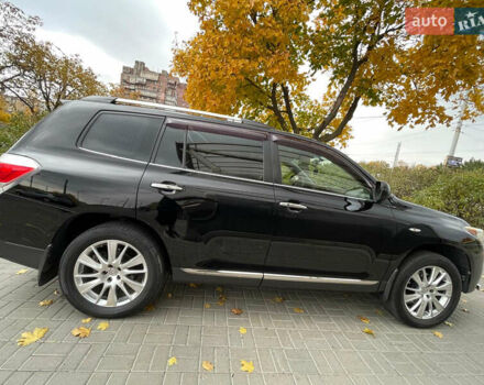 Тойота Хайлендер 2012 в Днепре (Днепропетровске) на Automoto.ua Черный Тойота Хайлендер, объемом двигателя 3.46 л и пробегом 162 тыс. км за 17500 $, фото 8 на Automoto.ua