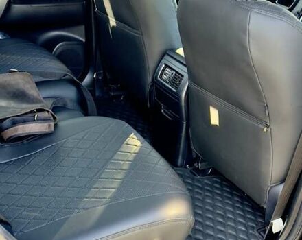 Черный Тойота Хайлендер, объемом двигателя 3.5 л и пробегом 212 тыс. км за 18000 $, фото 3 на Automoto.ua