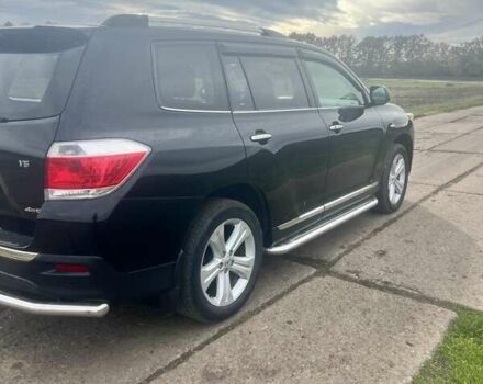 Черный Тойота Хайлендер, объемом двигателя 3.5 л и пробегом 140 тыс. км за 15999 $, фото 4 на Automoto.ua