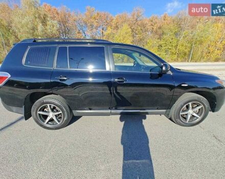 Черный Тойота Хайлендер, объемом двигателя 3.46 л и пробегом 188 тыс. км за 18000 $, фото 7 на Automoto.ua