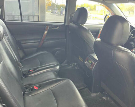 Тойота Хайлендер 2012 в Днепре (Днепропетровске) на Automoto.ua Черный Тойота Хайлендер, объемом двигателя 3.46 л и пробегом 162 тыс. км за 17500 $, фото 14 на Automoto.ua