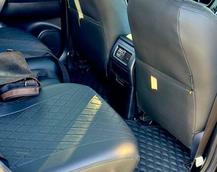 Черный Тойота Хайлендер, объемом двигателя 3.5 л и пробегом 202 тыс. км за 19000 $, фото 7 на Automoto.ua