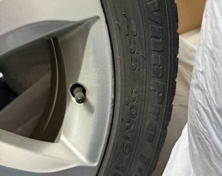 Черный Тойота Хайлендер, объемом двигателя 3.46 л и пробегом 188 тыс. км за 18000 $, фото 31 на Automoto.ua