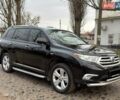 Черный Тойота Хайлендер, объемом двигателя 3.46 л и пробегом 186 тыс. км за 16803 $, фото 2 на Automoto.ua