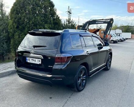 Чорний Тойота Хайлендер, об'ємом двигуна 3.46 л та пробігом 165 тис. км за 19500 $, фото 8 на Automoto.ua