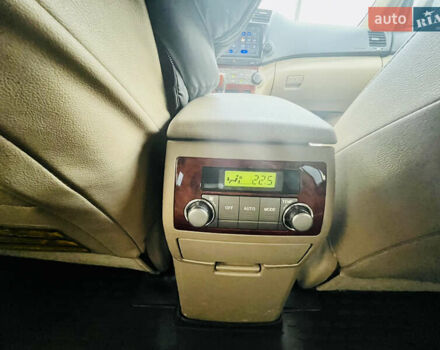 Чорний Тойота Хайлендер, об'ємом двигуна 3.5 л та пробігом 230 тис. км за 18000 $, фото 26 на Automoto.ua