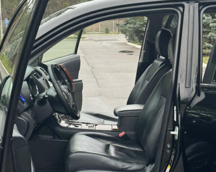 Чорний Тойота Хайлендер, об'ємом двигуна 3.46 л та пробігом 165 тис. км за 15555 $, фото 9 на Automoto.ua