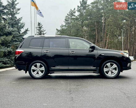 Чорний Тойота Хайлендер, об'ємом двигуна 3.46 л та пробігом 165 тис. км за 15555 $, фото 3 на Automoto.ua