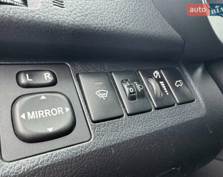 Чорний Тойота Хайлендер, об'ємом двигуна 3.46 л та пробігом 165 тис. км за 15555 $, фото 39 на Automoto.ua