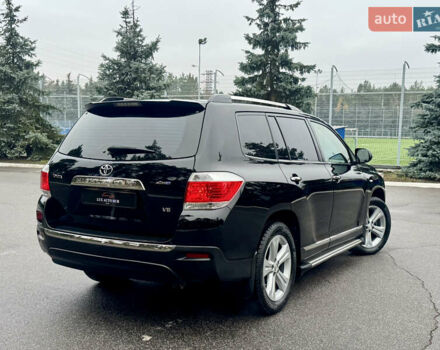 Чорний Тойота Хайлендер, об'ємом двигуна 3.46 л та пробігом 165 тис. км за 15555 $, фото 76 на Automoto.ua