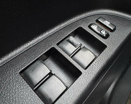 Чорний Тойота Хайлендер, об'ємом двигуна 3.46 л та пробігом 220 тис. км за 18300 $, фото 26 на Automoto.ua