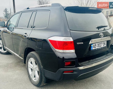 Чорний Тойота Хайлендер, об'ємом двигуна 3.5 л та пробігом 230 тис. км за 18000 $, фото 3 на Automoto.ua