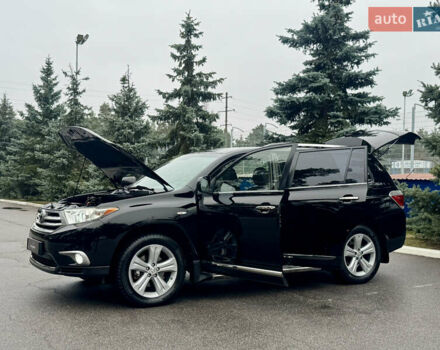Чорний Тойота Хайлендер, об'ємом двигуна 3.46 л та пробігом 165 тис. км за 15555 $, фото 36 на Automoto.ua