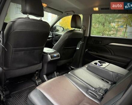 Чорний Тойота Хайлендер, об'ємом двигуна 2.67 л та пробігом 280 тис. км за 18999 $, фото 37 на Automoto.ua