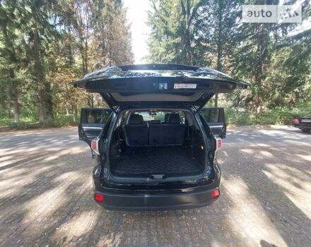 Чорний Тойота Хайлендер, об'ємом двигуна 3.55 л та пробігом 185 тис. км за 23200 $, фото 22 на Automoto.ua