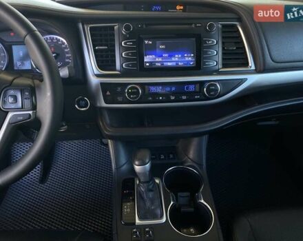 Черный Тойота Хайлендер, объемом двигателя 3.5 л и пробегом 233 тыс. км за 22000 $, фото 27 на Automoto.ua