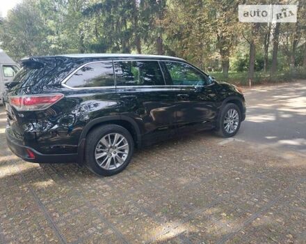 Чорний Тойота Хайлендер, об'ємом двигуна 3.55 л та пробігом 185 тис. км за 23200 $, фото 3 на Automoto.ua