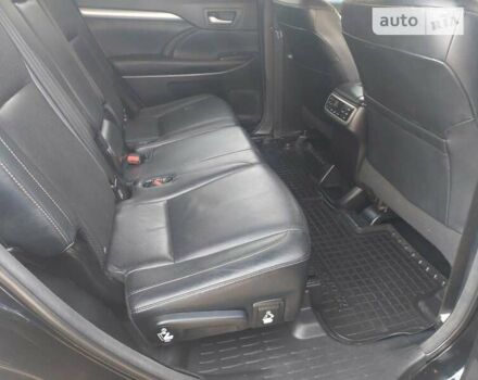 Чорний Тойота Хайлендер, об'ємом двигуна 3.55 л та пробігом 185 тис. км за 23200 $, фото 40 на Automoto.ua