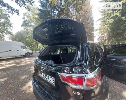 Чорний Тойота Хайлендер, об'ємом двигуна 3.55 л та пробігом 185 тис. км за 23200 $, фото 25 на Automoto.ua