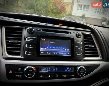 Чорний Тойота Хайлендер, об'ємом двигуна 2.67 л та пробігом 280 тис. км за 18999 $, фото 32 на Automoto.ua