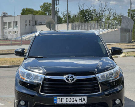 Черный Тойота Хайлендер, объемом двигателя 3.46 л и пробегом 160 тыс. км за 24999 $, фото 2 на Automoto.ua
