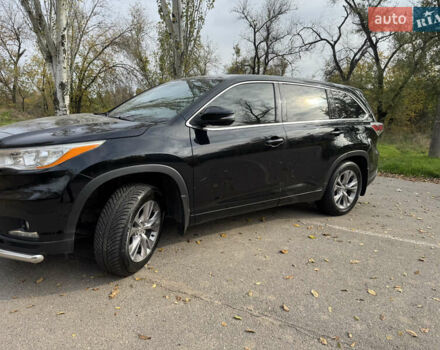 Черный Тойота Хайлендер, объемом двигателя 2.67 л и пробегом 208 тыс. км за 22500 $, фото 8 на Automoto.ua