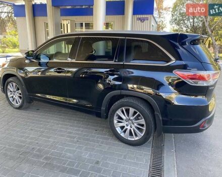 Черный Тойота Хайлендер, объемом двигателя 3.5 л и пробегом 233 тыс. км за 22000 $, фото 12 на Automoto.ua