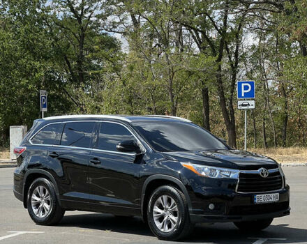 Черный Тойота Хайлендер, объемом двигателя 3.46 л и пробегом 160 тыс. км за 24999 $, фото 3 на Automoto.ua