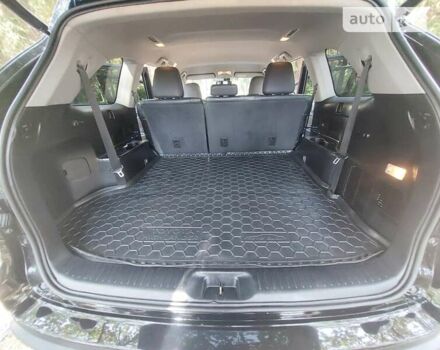 Чорний Тойота Хайлендер, об'ємом двигуна 3.55 л та пробігом 185 тис. км за 23200 $, фото 27 на Automoto.ua