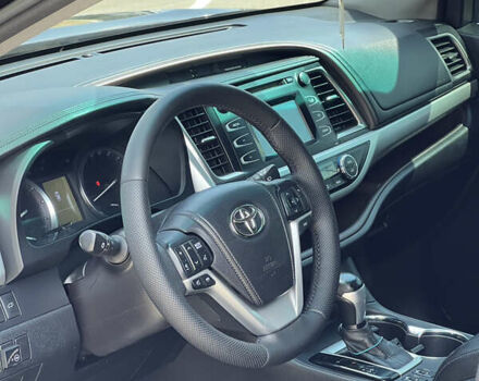 Черный Тойота Хайлендер, объемом двигателя 3.46 л и пробегом 160 тыс. км за 24999 $, фото 18 на Automoto.ua