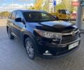Черный Тойота Хайлендер, объемом двигателя 3.5 л и пробегом 233 тыс. км за 22000 $, фото 4 на Automoto.ua