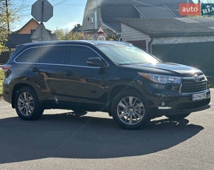 Черный Тойота Хайлендер, объемом двигателя 3.5 л и пробегом 190 тыс. км за 23000 $, фото 1 на Automoto.ua