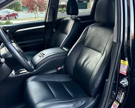 Черный Тойота Хайлендер, объемом двигателя 3.46 л и пробегом 108 тыс. км за 22300 $, фото 7 на Automoto.ua