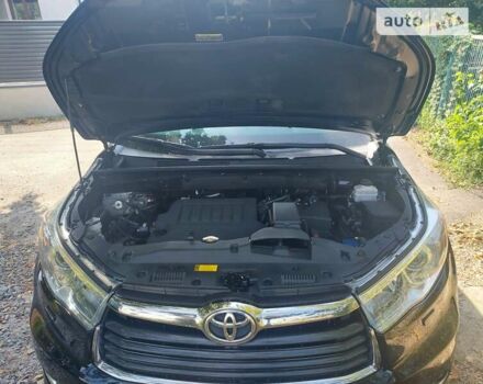 Чорний Тойота Хайлендер, об'ємом двигуна 3.55 л та пробігом 185 тис. км за 23200 $, фото 45 на Automoto.ua