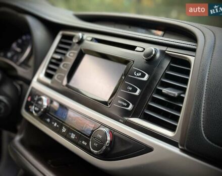 Чорний Тойота Хайлендер, об'ємом двигуна 2.67 л та пробігом 280 тис. км за 18999 $, фото 31 на Automoto.ua
