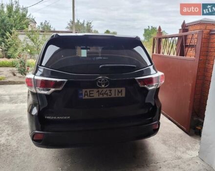 Тойота Хайлендер 2015 в Днепре (Днепропетровске) на Automoto.ua Черный Тойота Хайлендер, объемом двигателя 2.7 л и пробегом 248 тыс. км за 18000 $, фото 5 на Automoto.ua