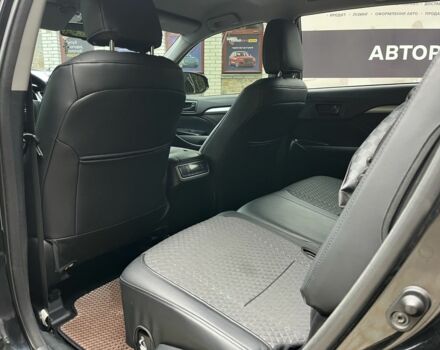 Чорний Тойота Хайлендер, об'ємом двигуна 2.7 л та пробігом 195 тис. км за 16999 $, фото 18 на Automoto.ua