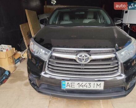 Тойота Хайлендер 2015 в Днепре (Днепропетровске) на Automoto.ua Черный Тойота Хайлендер, объемом двигателя 2.7 л и пробегом 248 тыс. км за 18000 $, фото 4 на Automoto.ua