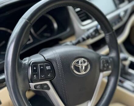 Черный Тойота Хайлендер, объемом двигателя 3.5 л и пробегом 180 тыс. км за 23500 $, фото 11 на Automoto.ua