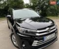 Черный Тойота Хайлендер, объемом двигателя 3.5 л и пробегом 180 тыс. км за 23500 $, фото 2 на Automoto.ua