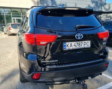 Черный Тойота Хайлендер, объемом двигателя 3.46 л и пробегом 98 тыс. км за 27000 $, фото 4 на Automoto.ua