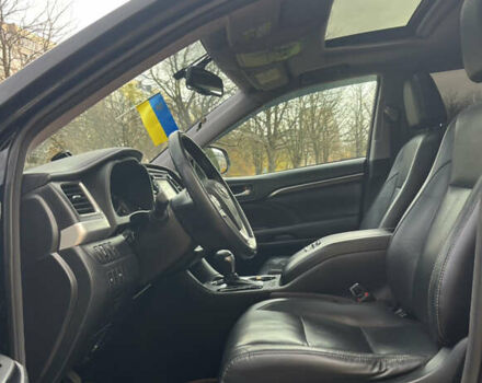 Черный Тойота Хайлендер, объемом двигателя 3.5 л и пробегом 179 тыс. км за 25900 $, фото 25 на Automoto.ua