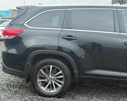 Чорний Тойота Хайлендер, об'ємом двигуна 3.5 л та пробігом 108 тис. км за 25999 $, фото 3 на Automoto.ua