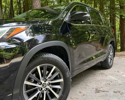 Черный Тойота Хайлендер, объемом двигателя 3.46 л и пробегом 107 тыс. км за 25800 $, фото 12 на Automoto.ua